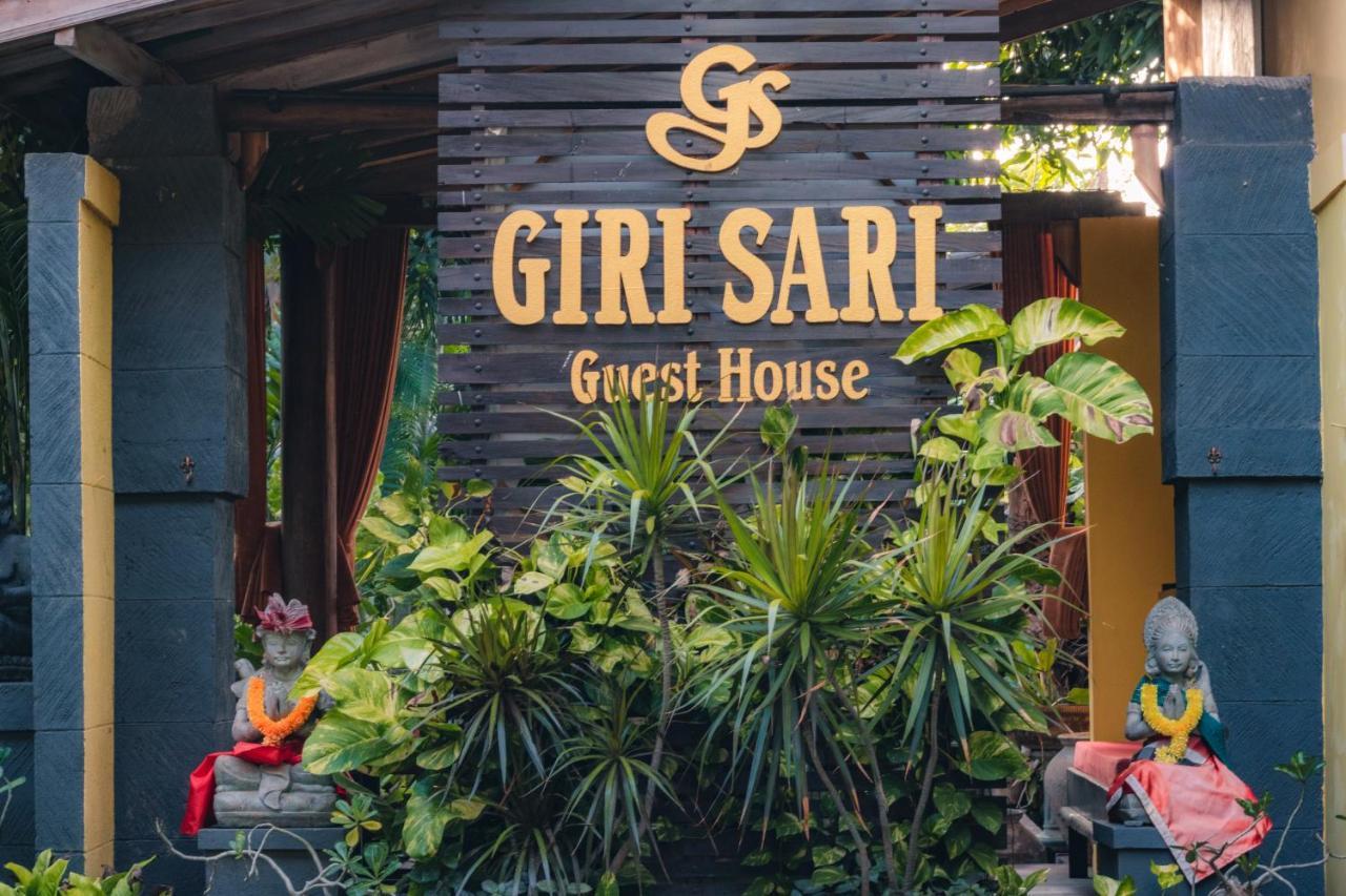 Giri Sari Guest House Pemuteran Exteriör bild